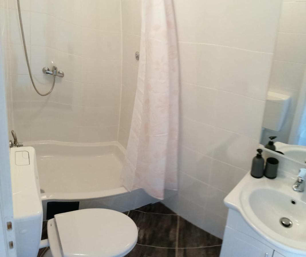 Apartmani Skalinada Marina Exterior foto