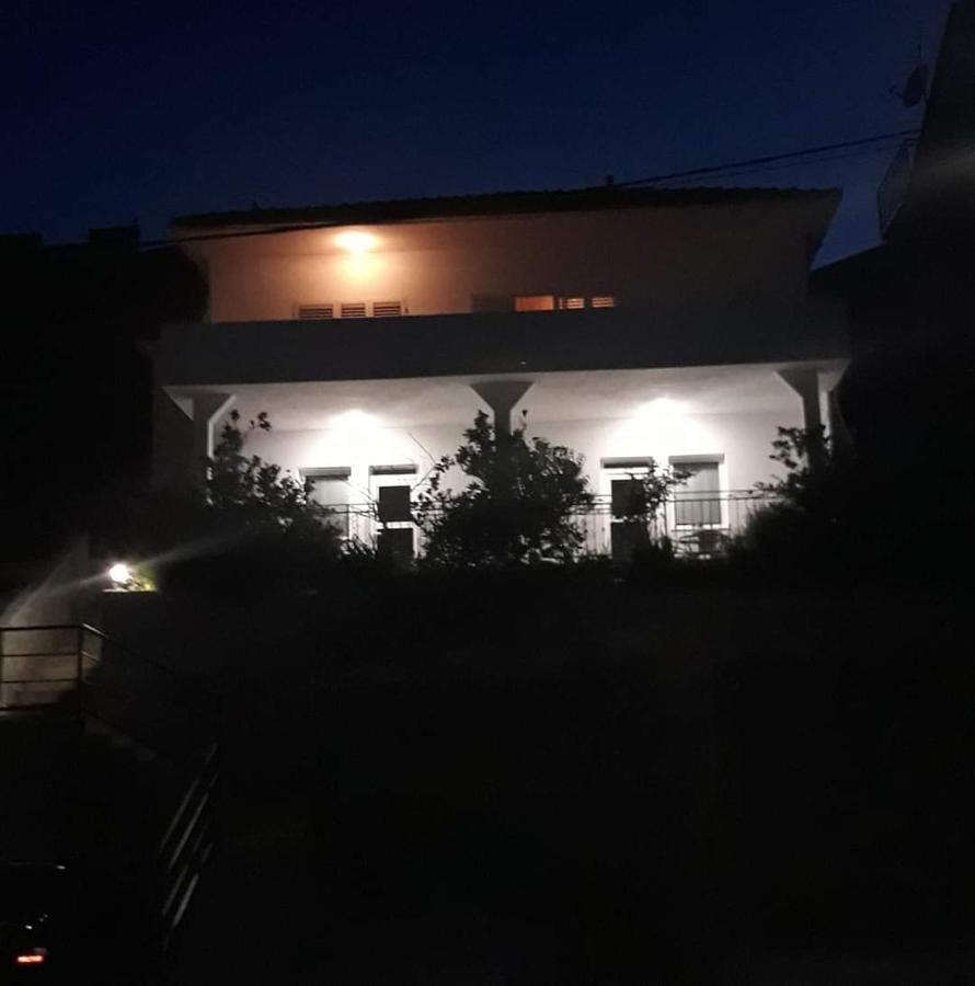 Apartmani Skalinada Marina Exterior foto